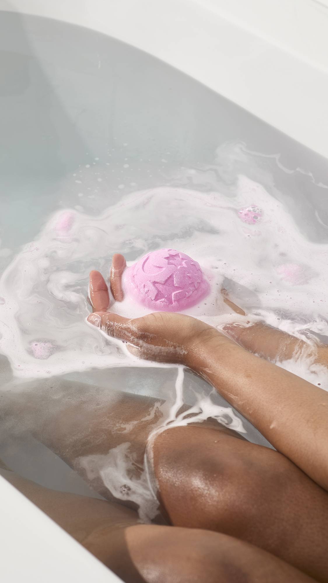Book a Bath: The Icons - US 1497