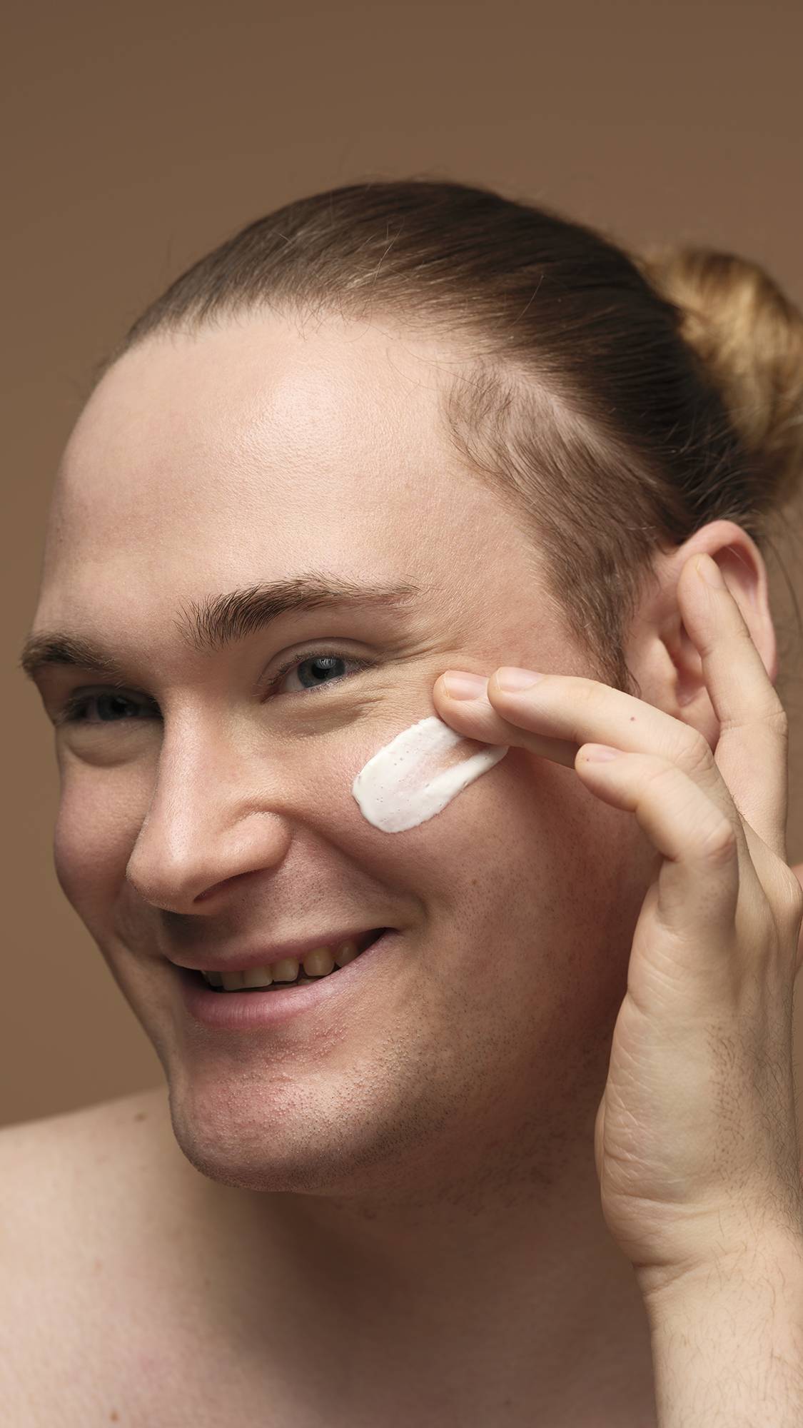 Cosmetic Lad Self-Preserving - US 2141
