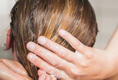 Veganese - US 9076